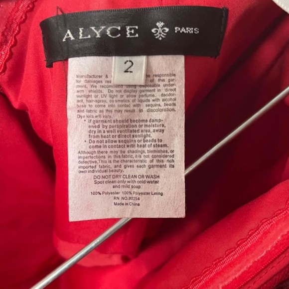 ALYCE Paris Red Formal Dress Size 2 worn once - Picture 4 of 6